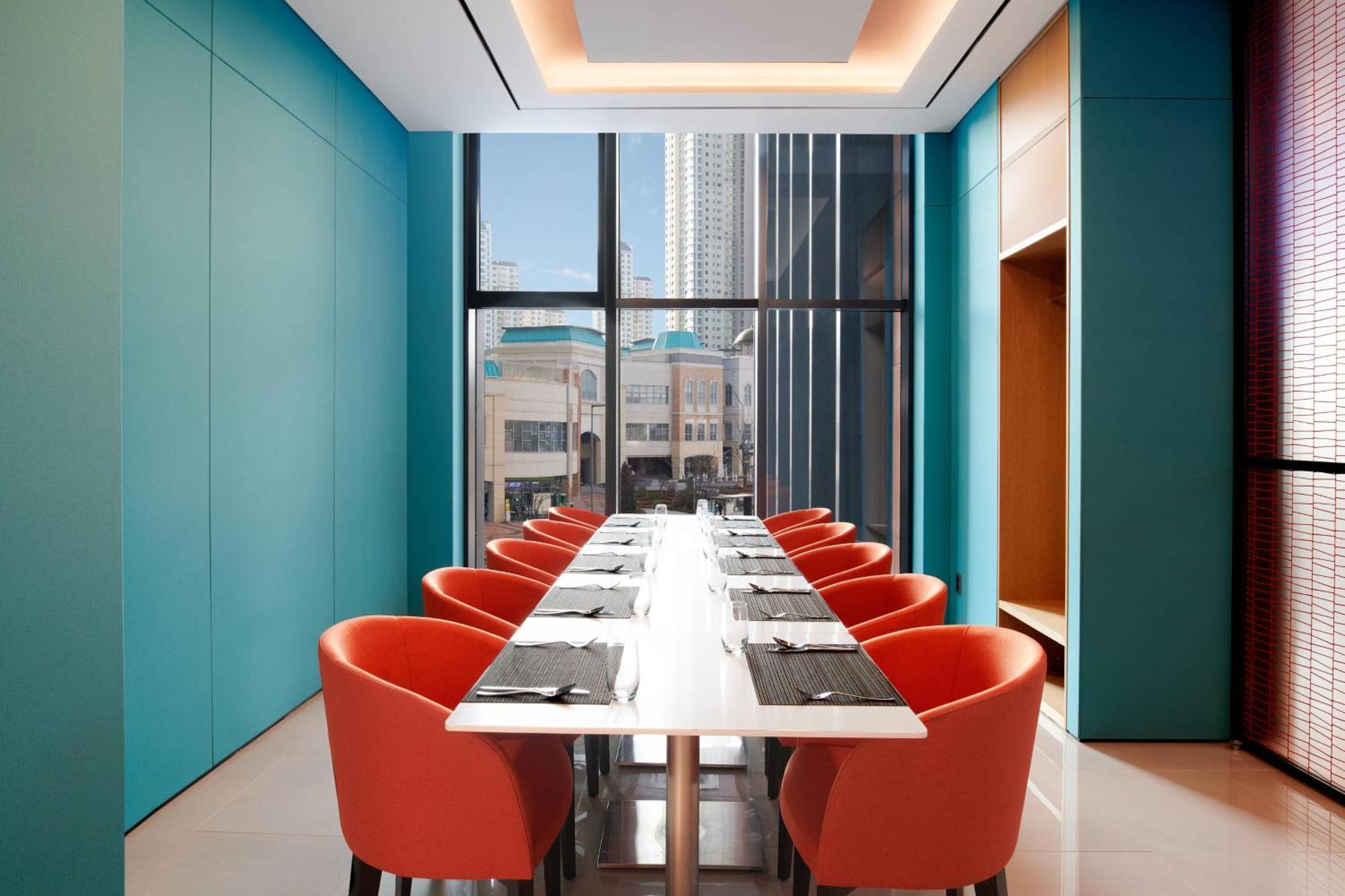 Courtyard By Marriott Suwon Hotel Exterior foto