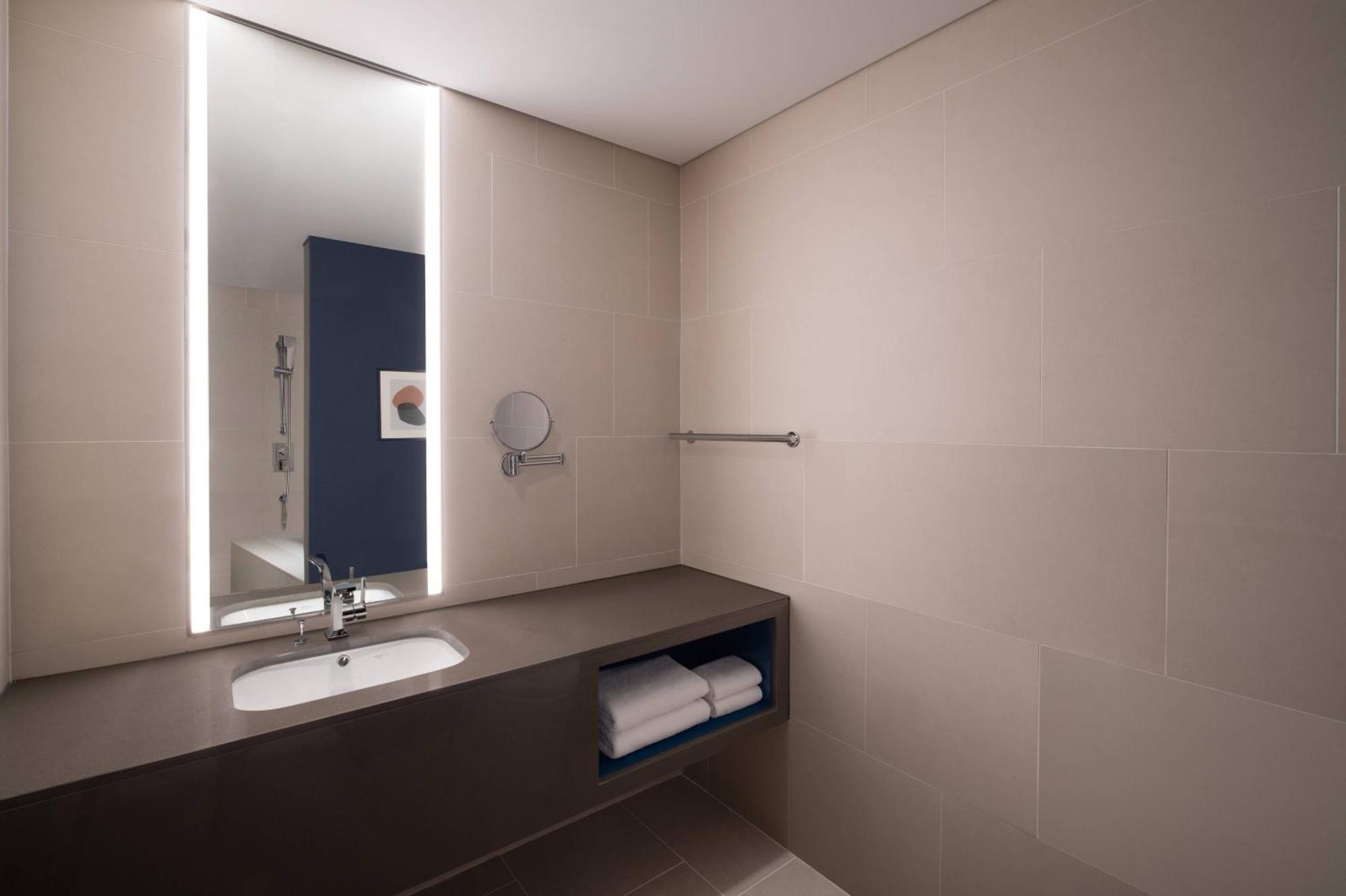 Courtyard By Marriott Suwon Hotel Exterior foto