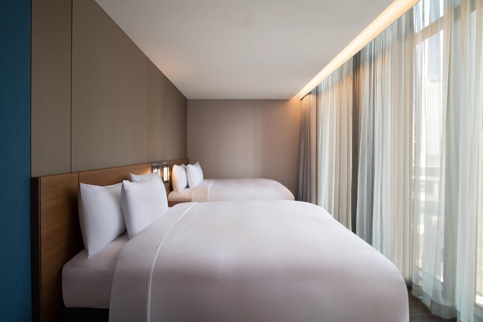 Courtyard By Marriott Suwon Hotel Exterior foto